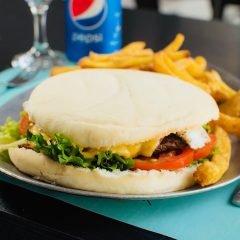 353825883_278430061311091_4503142313742069378_n